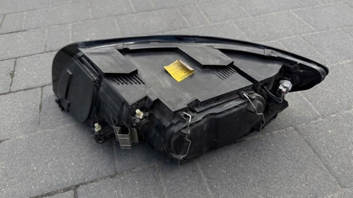 Frontscheinwerfer Volvo S40 30678913 Rechts Scheinwerfer Headlight SCH9661841004lu