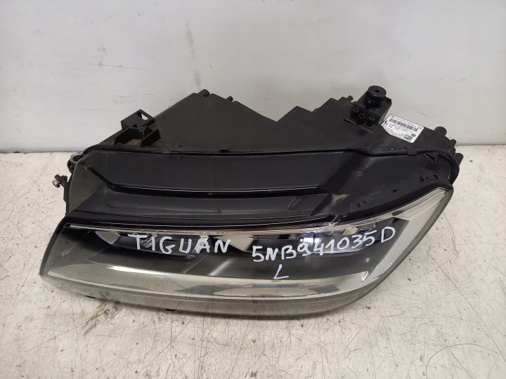 Frontscheinwerfer VW Tiguan 5NB941035D Links Scheinwerfer Headlight SCH9667033779gn