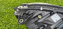 Laden Sie das Bild in den Galerie-Viewer, Frontscheinwerfer Mercedes-Benz A2149064102 LED Links Scheinwerfer Headlight SCH9667448434yi