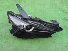 Laden Sie das Bild in den Galerie-Viewer, Frontscheinwerfer Mazda Cx30 DFR7-51030 Rechts Scheinwerfer Headlight SCH9676886636tb