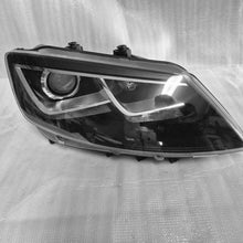 Laden Sie das Bild in den Galerie-Viewer, Frontscheinwerfer Seat Alhambra II 7N5941752 Rechts Scheinwerfer Headlight SCH9677292407yi