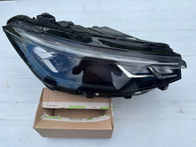 Laden Sie das Bild in den Galerie-Viewer, Frontscheinwerfer VW Passat 3J1941006 Rechts Scheinwerfer Headlight SCH9677542876rh