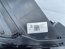 Laden Sie das Bild in den Galerie-Viewer, Frontscheinwerfer VW Passat 3J1941006 Rechts Scheinwerfer Headlight SCH9677542876rh
