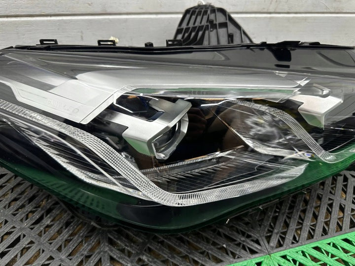Frontscheinwerfer BMW 2 Active Tourer U06 5A42248 LED Rechts Headlight SCH9678296608zm
