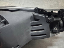 Load image into Gallery viewer, Frontscheinwerfer Peugeot 9680370880 Xenon Links Scheinwerfer Headlight SCH9682423231en