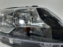 Laden Sie das Bild in den Galerie-Viewer, Frontscheinwerfer Skoda Rapid 20F131 Rechts Scheinwerfer Headlight SCH9682713159wd