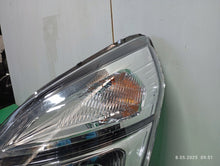 Laden Sie das Bild in den Galerie-Viewer, Frontscheinwerfer Nissan Interstar 26060BZ50A Links Scheinwerfer Headlight SCH9683952019hn