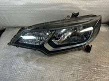 Load image into Gallery viewer, Frontscheinwerfer Honda Jazz IV DHA3358 Links Scheinwerfer Headlight SCH9684606760jv