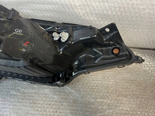 Load image into Gallery viewer, Frontscheinwerfer Honda Jazz IV DHA3358 Links Scheinwerfer Headlight SCH9684606760jv