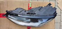 Load image into Gallery viewer, Frontscheinwerfer Audi A4 B9 8W0941011 Links Scheinwerfer Headlight SCH9685354707rt