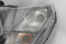 Laden Sie das Bild in den Galerie-Viewer, Frontscheinwerfer Seat Ibiza IV I 90056091 Links Scheinwerfer Headlight SCH9702280289pw