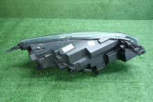 Laden Sie das Bild in den Galerie-Viewer, Frontscheinwerfer Ford Kuga LV4B-13E017-AJ Links Scheinwerfer Headlight SCH9703615777ty