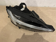 Laden Sie das Bild in den Galerie-Viewer, Frontscheinwerfer Volvo Xc60 II 32342515 LED Rechts Scheinwerfer Headlight SCH9704235793hi