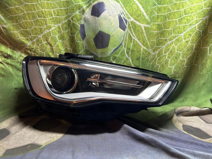 Frontscheinwerfer Audi A3 8V0941006AE Rechts Scheinwerfer Headlight SCH9706463727so