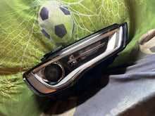 Laden Sie das Bild in den Galerie-Viewer, Frontscheinwerfer Audi A3 8V0941006AE Rechts Scheinwerfer Headlight SCH9706463727so