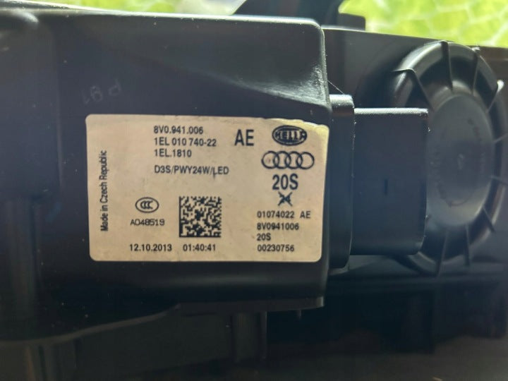 Frontscheinwerfer Audi A3 8V0941006AE Rechts Scheinwerfer Headlight SCH9706463727so