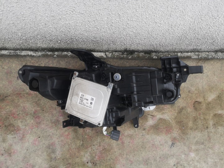 Frontscheinwerfer Mazda 3 B0L5-67890 Links Scheinwerfer Headlight SCH9708581049th