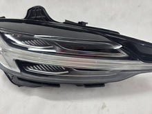 Laden Sie das Bild in den Galerie-Viewer, Frontscheinwerfer Volvo V60 S60 III 32347007 Rechts Scheinwerfer Headlight SCH9711286650ny