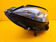 Laden Sie das Bild in den Galerie-Viewer, Frontscheinwerfer Mercedes-Benz W206 A2069068003 LED Rechts Headlight SCH9712813074os