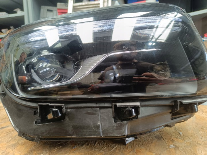 Frontscheinwerfer Mercedes-Benz W247 A2479068003 LED Rechts Headlight SCH9725225009kg