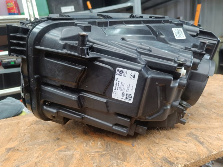 Frontscheinwerfer Mercedes-Benz W247 A2479068003 LED Rechts Headlight SCH9725225009kg