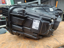 Laden Sie das Bild in den Galerie-Viewer, Frontscheinwerfer Mercedes-Benz W247 A2479068003 LED Rechts Headlight SCH9725225009kg