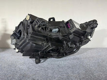 Laden Sie das Bild in den Galerie-Viewer, Frontscheinwerfer Audi A3 8V0941033 Links Scheinwerfer Headlight SCH9728159330gv