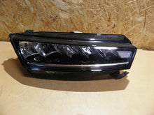 Laden Sie das Bild in den Galerie-Viewer, Frontscheinwerfer Skoda Octavia IV 5E4941016 LED Rechts Scheinwerfer Headlight SCH9728861627pz