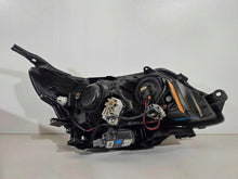 Laden Sie das Bild in den Galerie-Viewer, Frontscheinwerfer Subaru Forester 103419012738 Xenon Ein Satz Headlight SCH9732858742ws