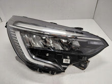 Laden Sie das Bild in den Galerie-Viewer, Frontscheinwerfer Renault Clio I V 260607647R 260104922R Ein Satz Headlight SCH9732992440fz