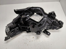 Laden Sie das Bild in den Galerie-Viewer, Frontscheinwerfer Renault Clio I V 260607647R 260104922R Ein Satz Headlight SCH9732992440fz