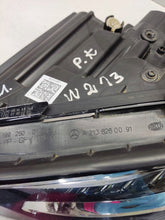 Laden Sie das Bild in den Galerie-Viewer, Frontscheinwerfer Mercedes-Benz W213 A2139067906 A2138260091 Links Headlight SCH9734420276dl