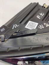 Laden Sie das Bild in den Galerie-Viewer, Frontscheinwerfer Mercedes-Benz W213 A2139067906 A2138260091 Links Headlight SCH9734420276dl