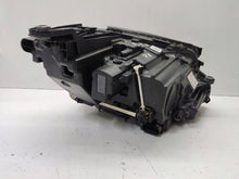 Laden Sie das Bild in den Galerie-Viewer, Frontscheinwerfer Mercedes-Benz W213 A2139067906 A2138260091 Links Headlight SCH9734420276dl