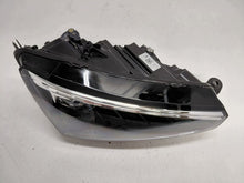 Laden Sie das Bild in den Galerie-Viewer, Frontscheinwerfer Skoda Scala 657941016A Rechts Scheinwerfer Headlight SCH9738997963ns
