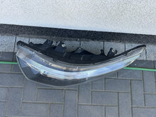 Laden Sie das Bild in den Galerie-Viewer, Frontscheinwerfer Iveco Daily I 05802476874 Links Scheinwerfer Headlight SCH9742117231is