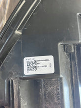 Laden Sie das Bild in den Galerie-Viewer, Frontscheinwerfer Chery 605000530AA Links Scheinwerfer Headlight SCH9748171600bx