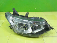 Laden Sie das Bild in den Galerie-Viewer, Frontscheinwerfer Mitsubishi Outlander III 8301C2-06 Rechts Headlight SCH9749623199nd