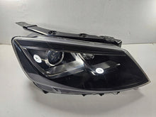 Load image into Gallery viewer, Frontscheinwerfer Seat Alhambra 7N5941752 Ein Satz Scheinwerfer Headlight SCH9751412730ec