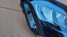 Load image into Gallery viewer, Frontscheinwerfer Skoda Enyaq 5LB941016 Rechts Scheinwerfer Headlight SCH9751615704wr