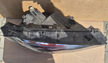 Laden Sie das Bild in den Galerie-Viewer, Frontscheinwerfer Mercedes-Benz W247 A2479067001 Rechts Scheinwerfer Headlight SCH9755950634hx