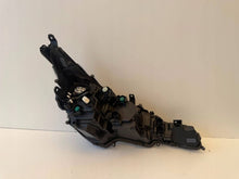 Laden Sie das Bild in den Galerie-Viewer, Frontscheinwerfer Toyota Corolla 81150-02X10 LED Links Scheinwerfer Headlight SCH9759717499qv