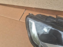Laden Sie das Bild in den Galerie-Viewer, Frontscheinwerfer Audi A3 8V0941004 Rechts Scheinwerfer Headlight SCH9762699956gx