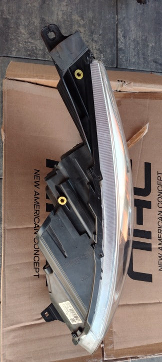 Frontscheinwerfer Ford 13W030CCC Rechts Scheinwerfer Headlight SCH9768424337py