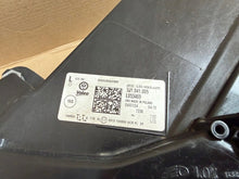 Laden Sie das Bild in den Galerie-Viewer, Frontscheinwerfer VW Passat 3J0941005 Links Scheinwerfer Headlight SCH9770768121nx