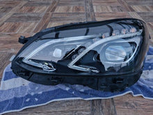 Laden Sie das Bild in den Galerie-Viewer, Frontscheinwerfer Mercedes-Benz W212 A2129063103 LED Links Headlight SCH9773782423ml