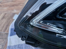 Laden Sie das Bild in den Galerie-Viewer, Frontscheinwerfer Mercedes-Benz W212 A2129063103 LED Links Headlight SCH9773782423ml