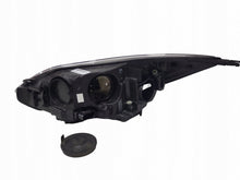 Load image into Gallery viewer, Frontscheinwerfer Ford Focus 2020001111 Rechts Scheinwerfer Headlight SCH9773891159wb