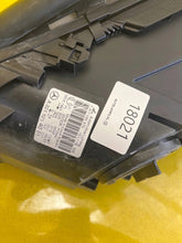 Laden Sie das Bild in den Galerie-Viewer, Frontscheinwerfer Mercedes-Benz W221 A2218204061 Xenon Rechts Headlight SCH9777236496zi