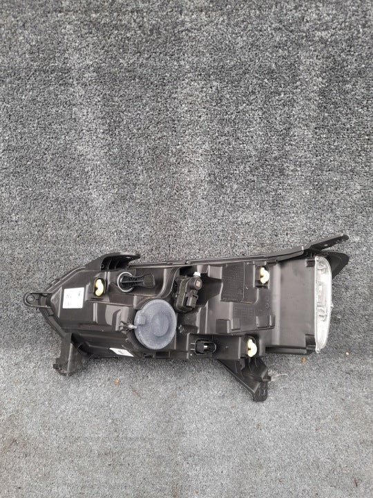Frontscheinwerfer Dacia Sandero III 260101940RR Rechts Scheinwerfer Headlight SCH9784903077ku